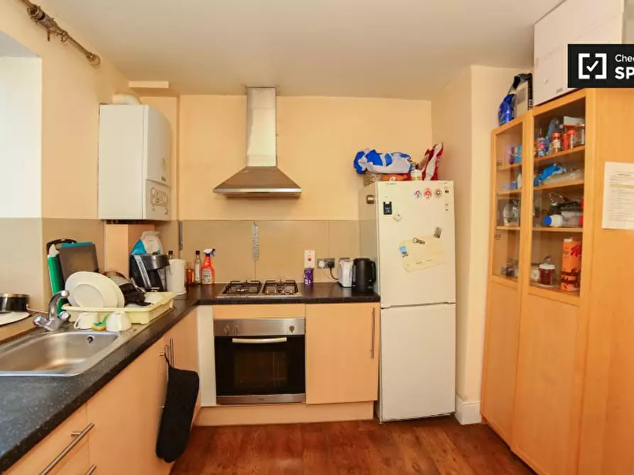 Immagine 4 di Camera condivisa in affitto  in Martindale Ave a East Ham