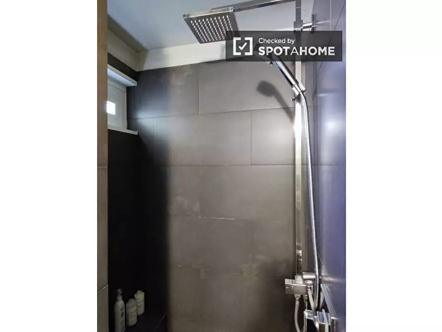 Immagine 17 di Appartamento in affitto  in Via Marghera a Milano