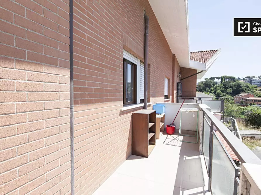 Immagine 14 di Camera condivisa in affitto  in Via Fraconalto a Roma