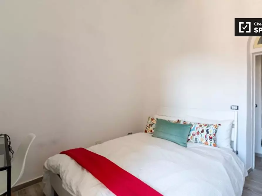 Immagine 2 di Camera condivisa in affitto  in Via Giotto a Firenze