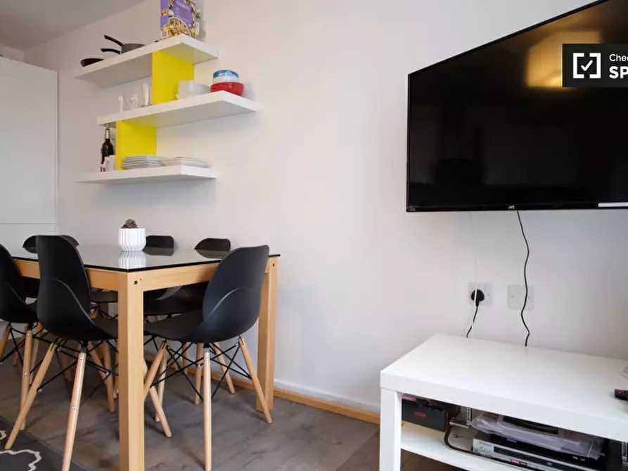 Immagine 8 di Camera condivisa in affitto  in Spey Street a Poplar