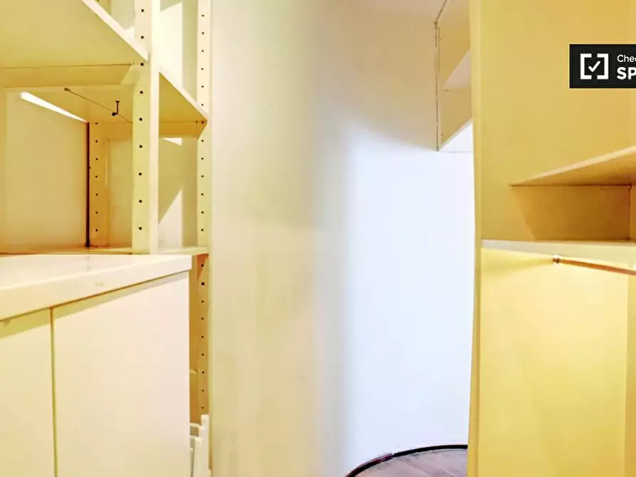 Immagine 7 di Camera condivisa in affitto  in Via Teodosio a Milano