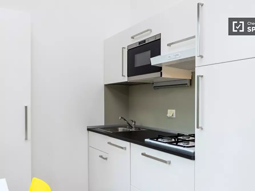 Immagine 19 di Camera condivisa in affitto  in Largo Isabella d'Aragona a Milano