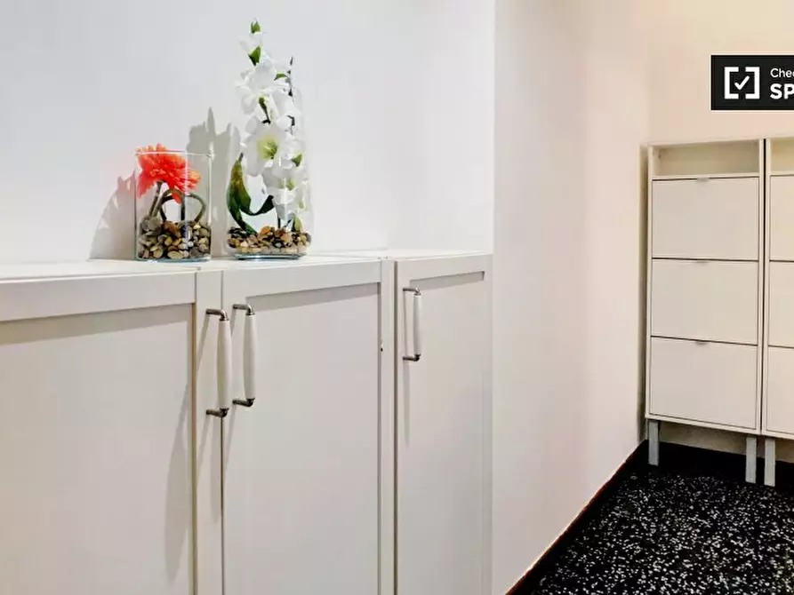 Immagine 17 di Camera condivisa in affitto  in Via Giovanni Pezzotti a Milano