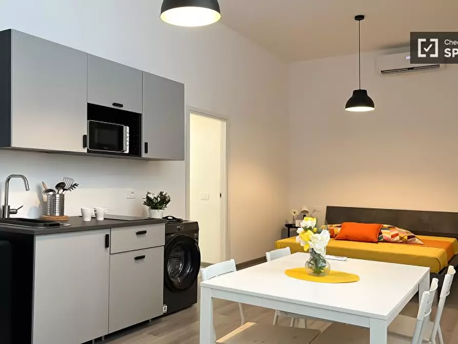 Immagine 16 di Ufficio in affitto  in Via Antonio Carnevali a Milano