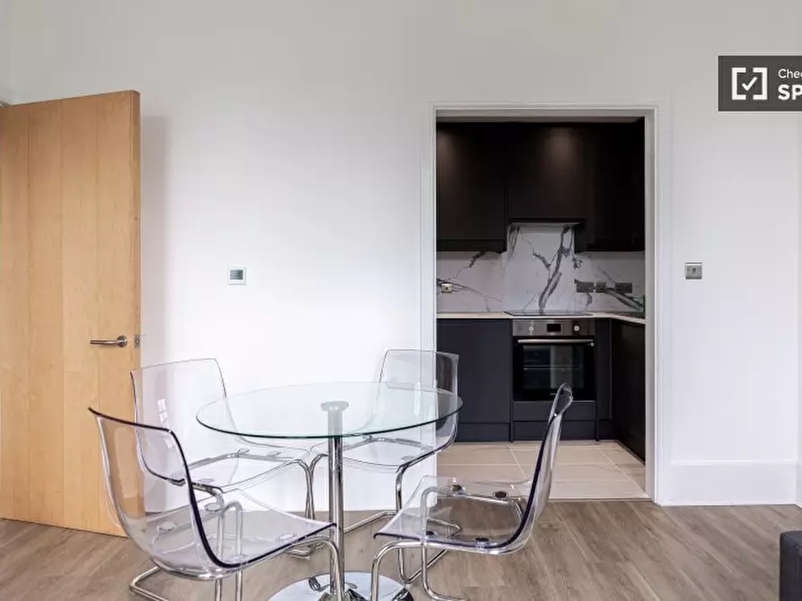 Immagine 3 di Appartamento in affitto  in Grenbeck Court a Kensington