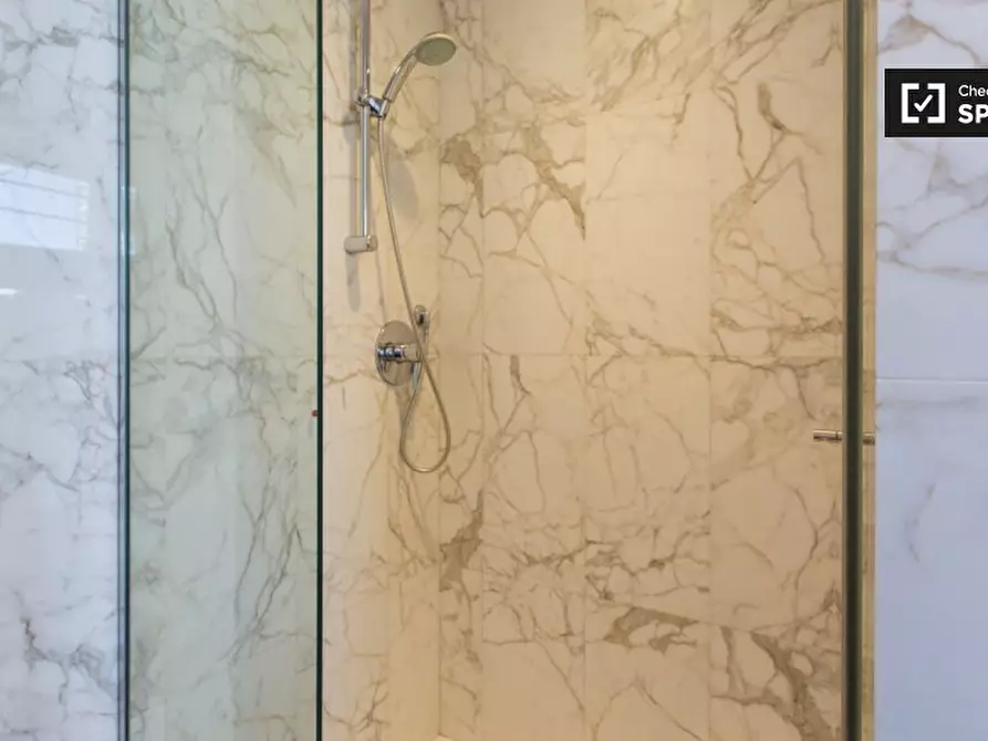 Immagine 13 di Appartamento in affitto  in Via Pantano a Milano