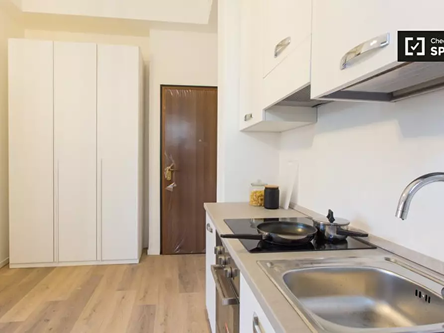 Immagine 7 di Ufficio in affitto  in Viale Gorizia a Milano