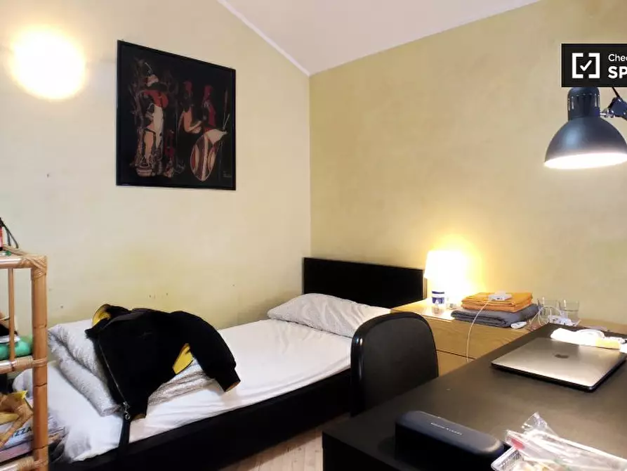 Immagine 3 di Camera condivisa in affitto  in Via Eugenio Carpi, 20131 Milano MI, Italy a Milano