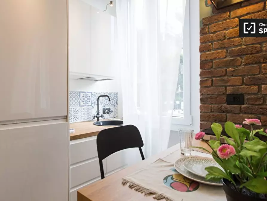 Immagine 3 di Ufficio in affitto  in Via Stresa a Milano