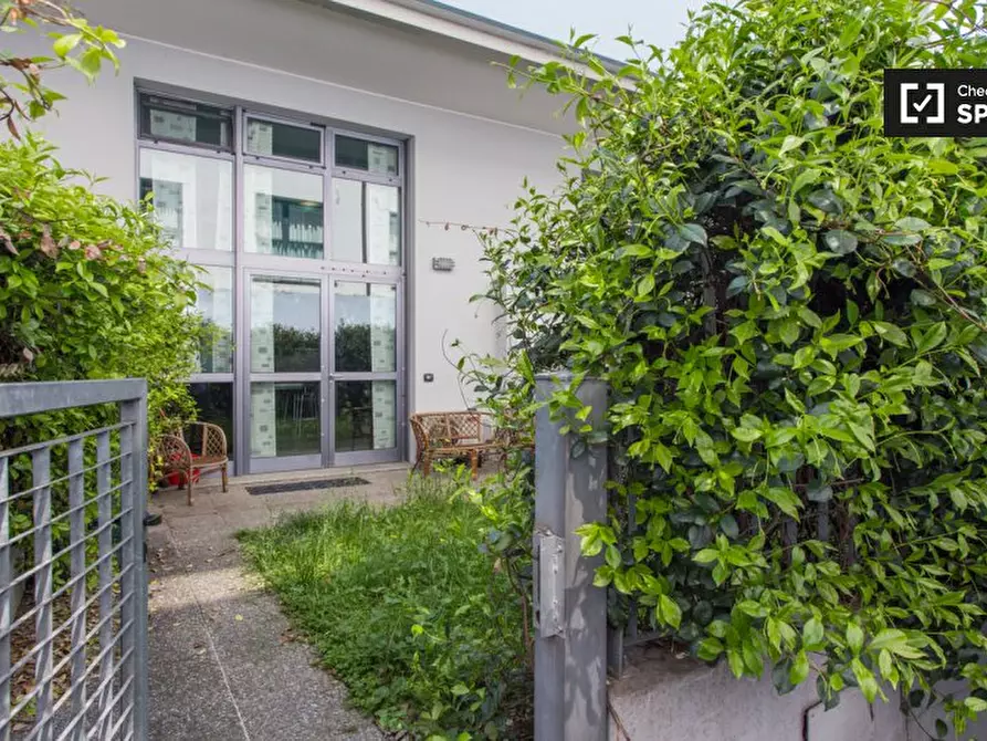 Immagine 17 di Ufficio in affitto  in Via Giacomo Watt a Milano