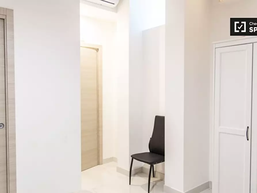 Immagine 18 di Appartamento in affitto  in Via Gregoriana, 00187 Roma RM, Italy a Roma