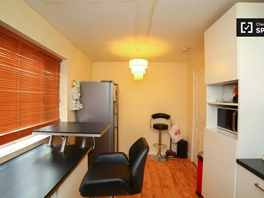 Immagine 11 di Camera condivisa in affitto  in Atlantis Cl a Barking