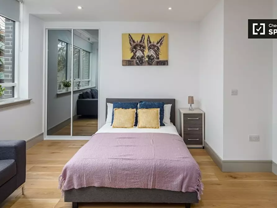 Immagine 3 di Ufficio in affitto  in Lawrence Rd a Tottenham