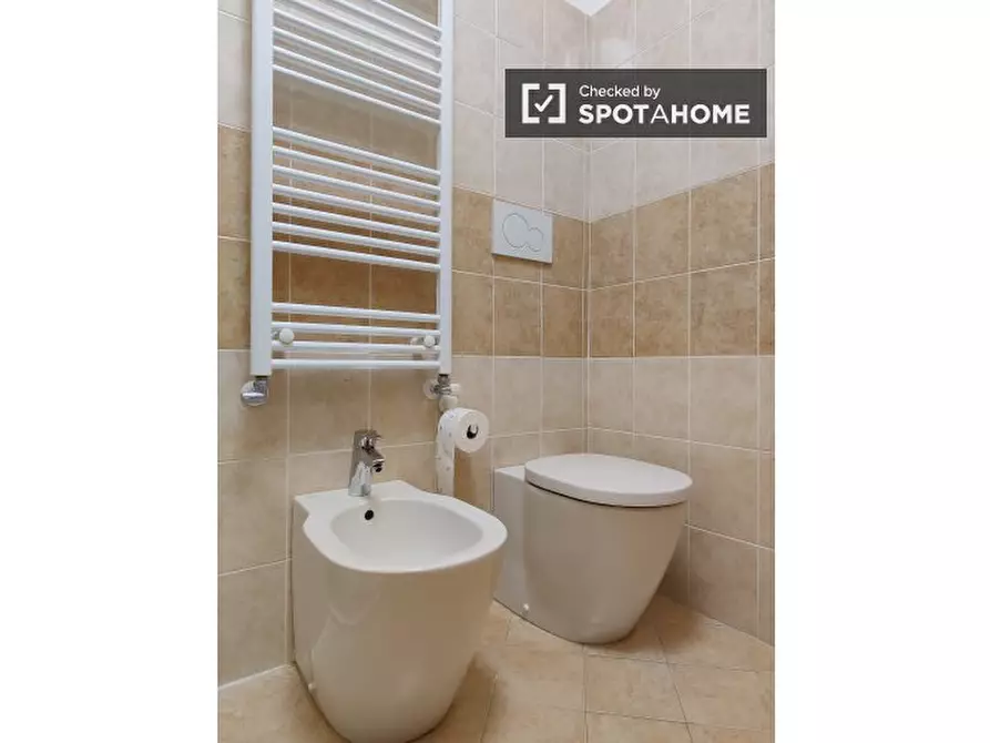 Immagine 15 di Appartamento in affitto  in Via Enrico Cosenz a Milano