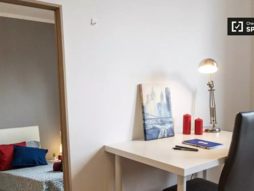 Immagine 5 di Camera condivisa in affitto  in Via Saverio Altamura a Milano