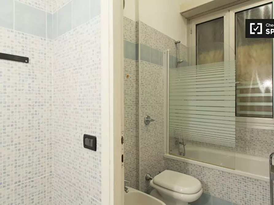 Immagine 14 di Camera condivisa in affitto  in Largo Isabella d'Aragona a Milano