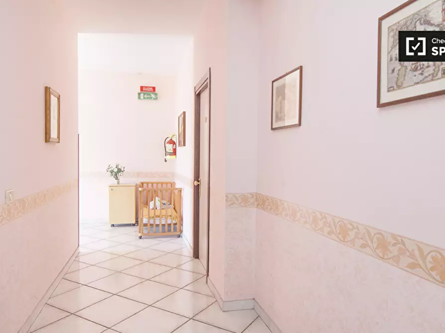 Immagine 6 di Camera condivisa in affitto  in Via Fraconalto a Roma