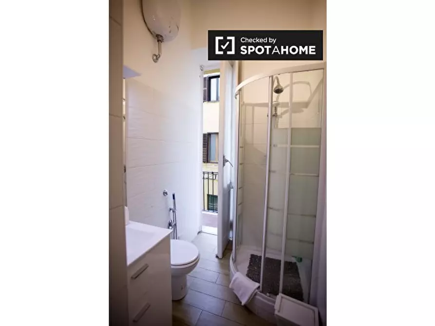 Immagine 10 di Appartamento in affitto  in Via Ottaviano a Roma