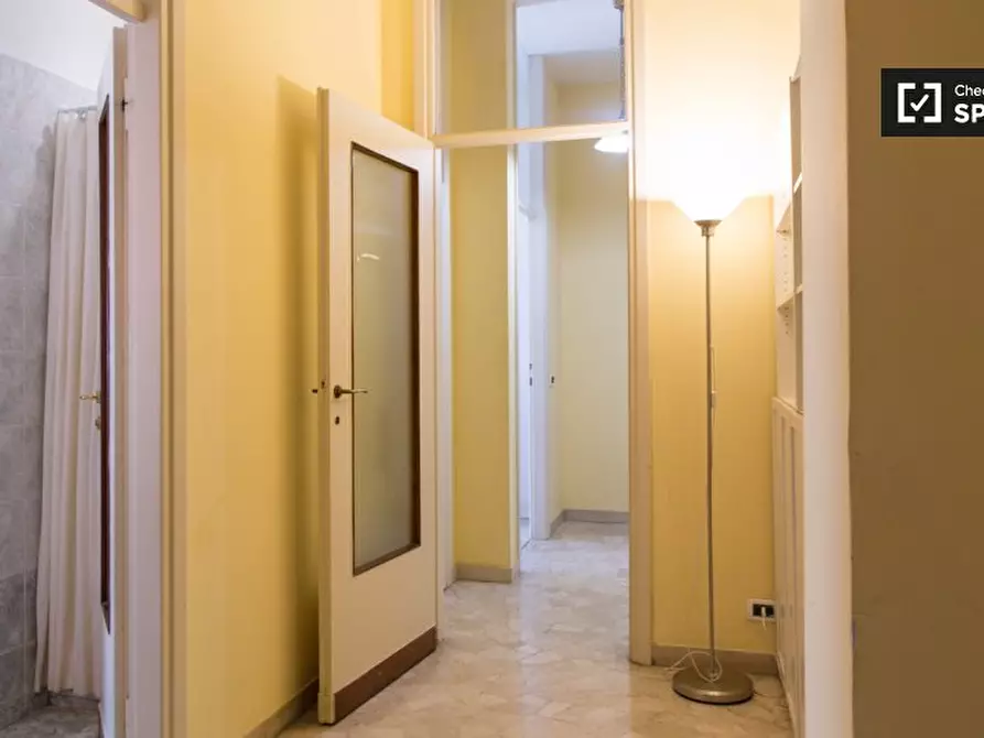 Immagine 18 di Camera condivisa in affitto  in Largo Isabella d'Aragona a Milano
