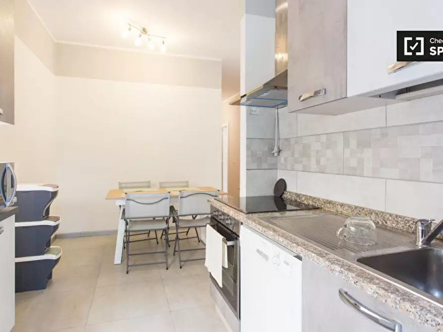 Immagine 9 di Camera condivisa in affitto  in Piazza S. Giuseppe a Milano