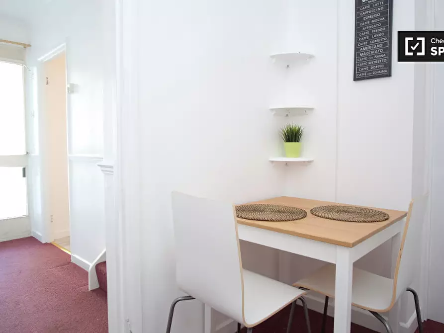 Immagine 9 di Camera condivisa in affitto  in Gressenhall Road a Wandsworth