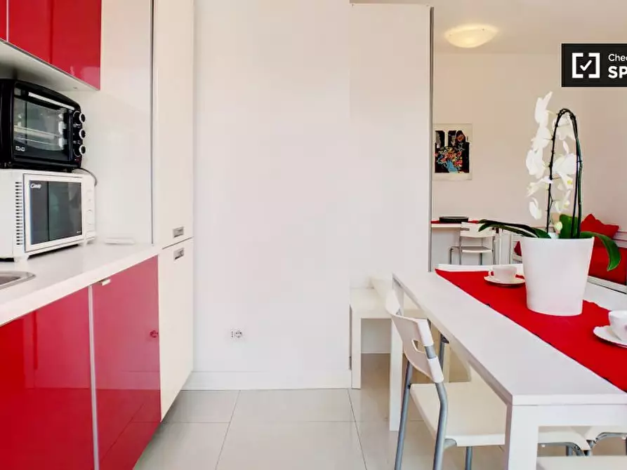 Immagine 12 di Ufficio in affitto  in Via Gianfranco Zuretti, 20125 Milano MI, Italy a Milano