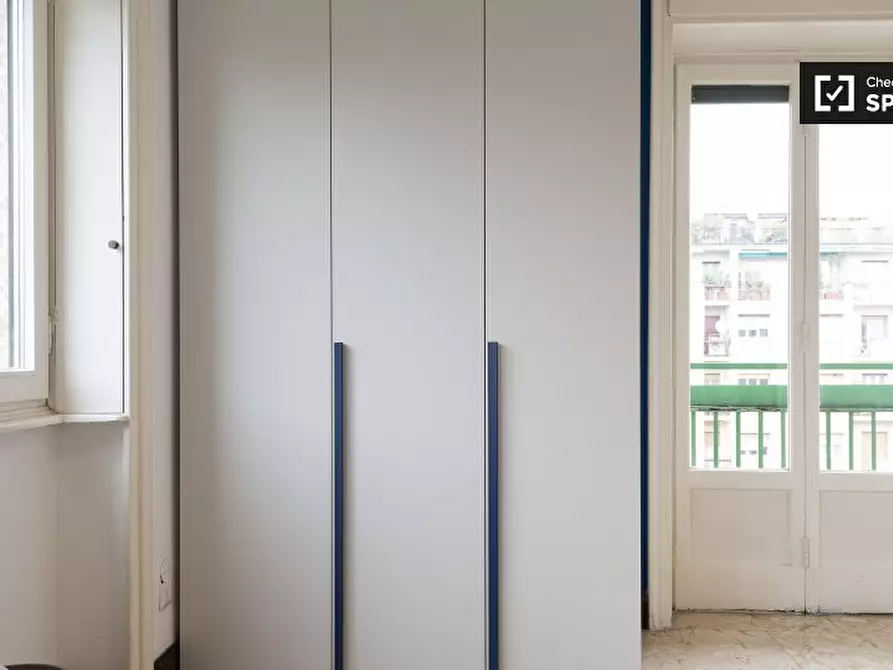 Immagine 4 di Camera condivisa in affitto  in Viale Beatrice d'Este a Milano