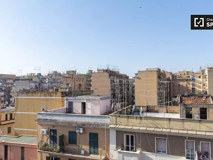 Immagine 8 di Appartamento in affitto  in Via della Marranella a Roma