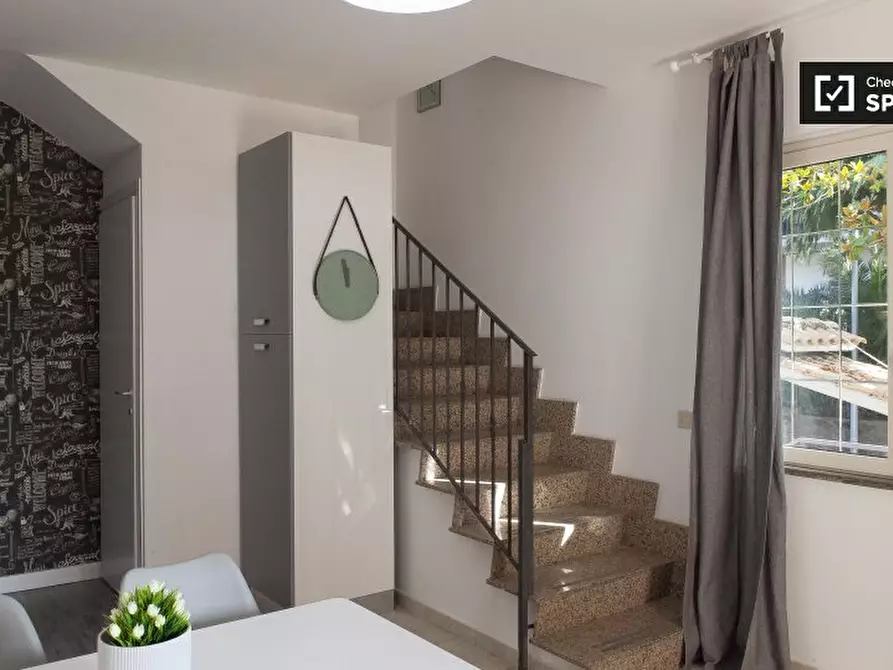 Immagine 7 di Camera condivisa in affitto  in Via Raddusa, 00133 Roma RM, Italy a Roma