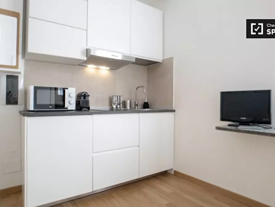 Immagine 5 di Ufficio in affitto  in Via Olona, 20123 Milano MI, Italy a Milano