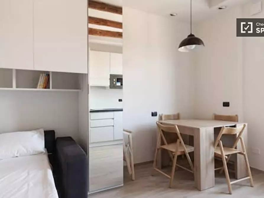 Immagine 6 di Appartamento in affitto  in Via Carlo Imbonati a Milano