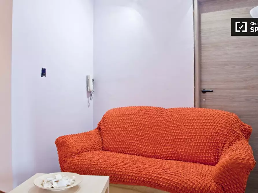 Immagine 9 di Camera condivisa in affitto  in Via Avegno a Roma