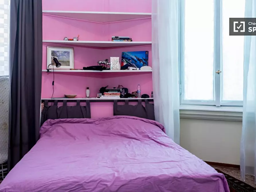 Immagine 2 di Camera condivisa in affitto  in Viale Edoardo Jenner a Milano