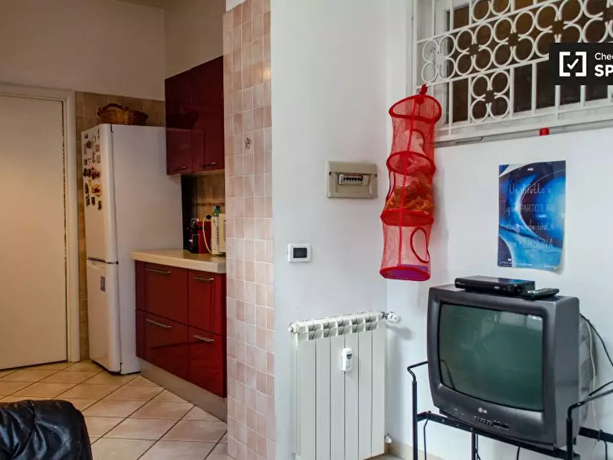 Immagine 12 di Camera condivisa in affitto  in Via Francesco De Vico, 00142 Roma RM, Italy a Roma