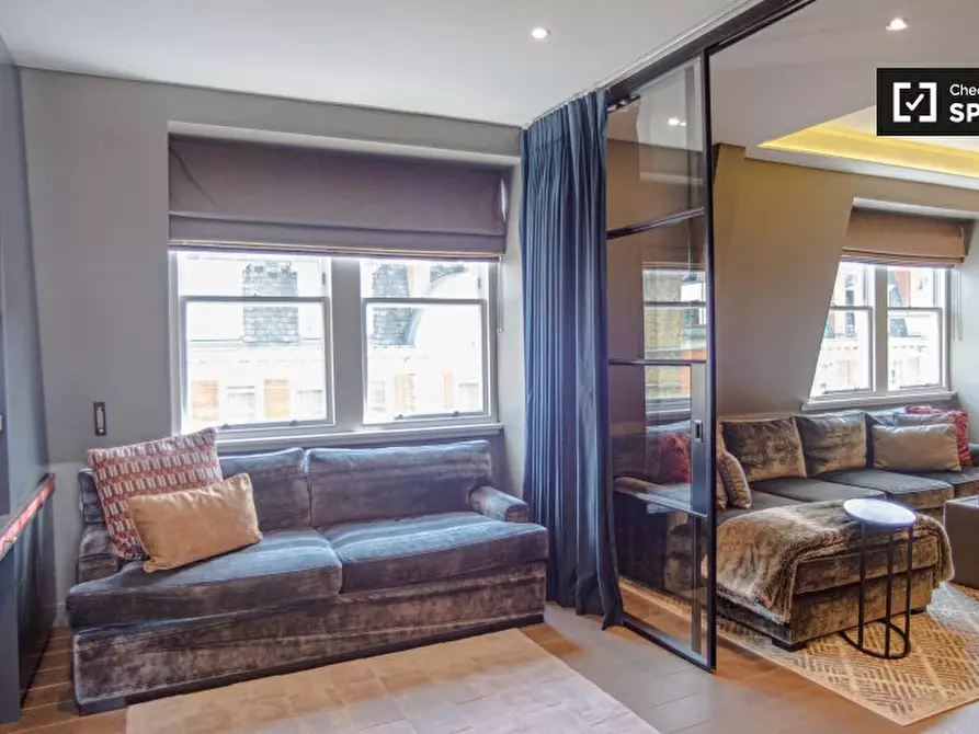 Immagine 10 di Appartamento in affitto  in Eastcastle St a Camden Town