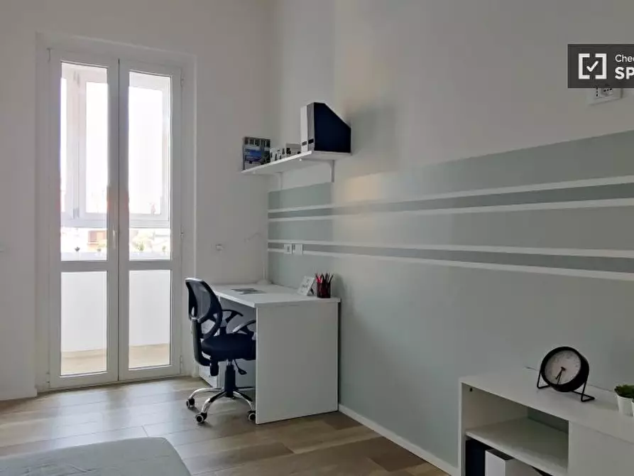 Immagine 18 di Camera condivisa in affitto  in Via Fieno a Milano
