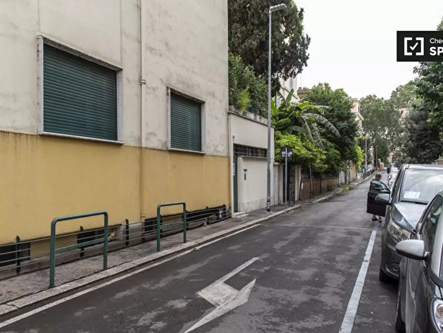 Immagine 18 di Camera condivisa in affitto  in Via Aquileia, 00198 Roma RM, Italy a Roma