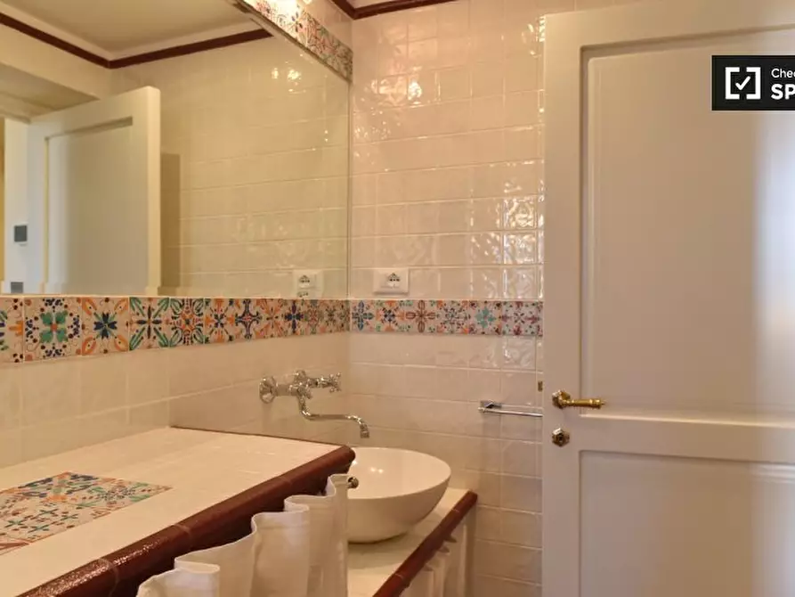 Immagine 10 di Appartamento in affitto  in Via dei Campani, 00185 Roma RM, Italy a Roma