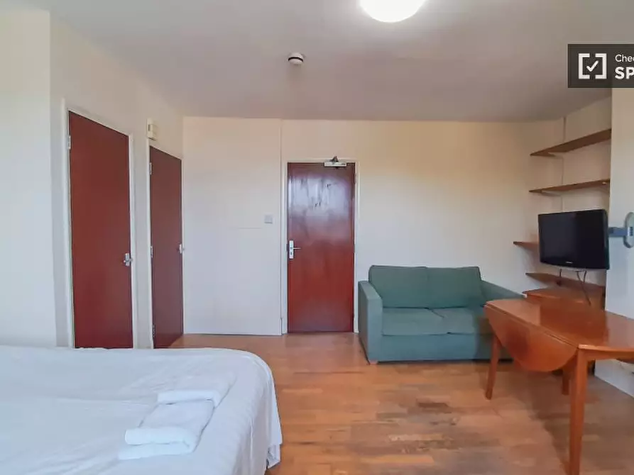 Immagine 5 di Ufficio in affitto  in St Anns Villas a Kensington