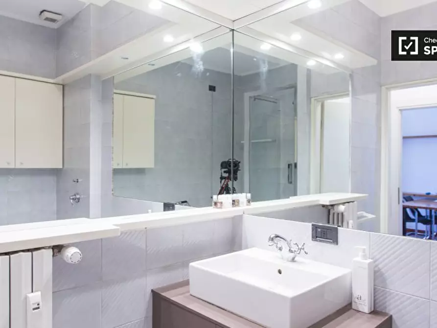 Immagine 13 di Appartamento in affitto  in Via Col Moschin a Milano