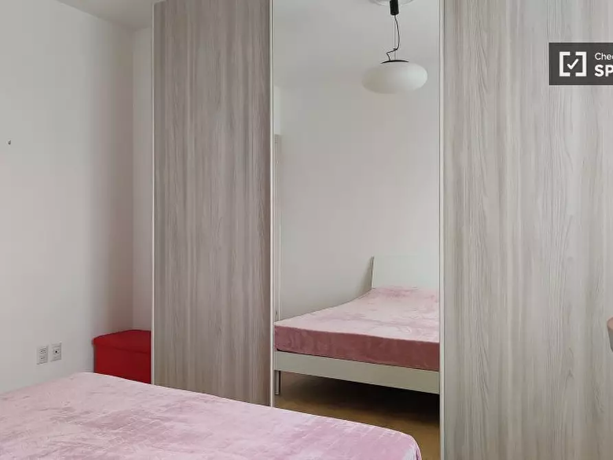 Immagine 12 di Camera condivisa in affitto  in Via Demonte a Milano