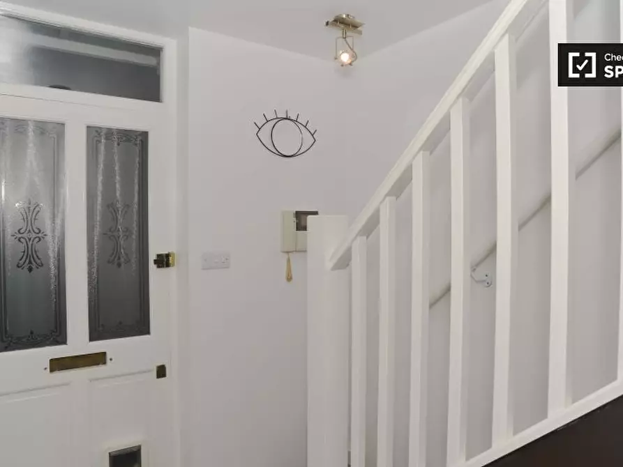 Immagine 2 di Appartamento in affitto  in Carlyle Mews a Poplar