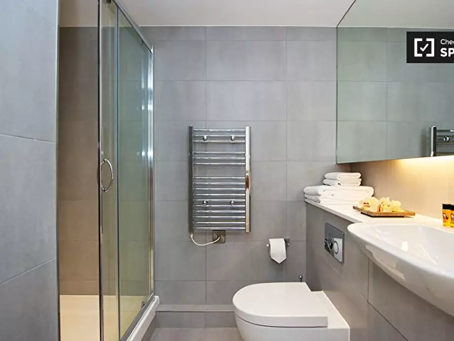 Immagine 5 di Appartamento in affitto  in Greenwich High Road a Greenwich