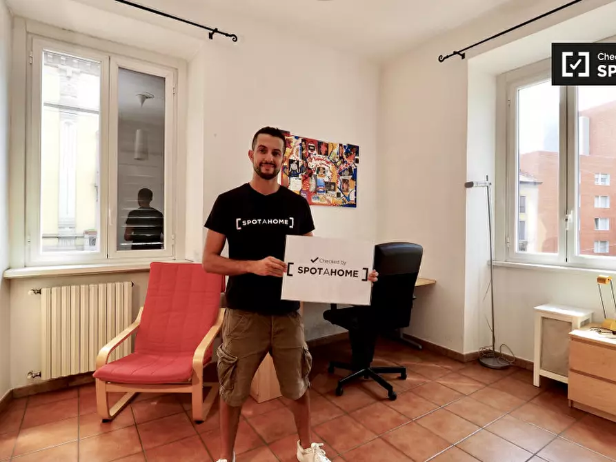 Immagine 6 di Camera condivisa in affitto  in Viale Bligny a Milano