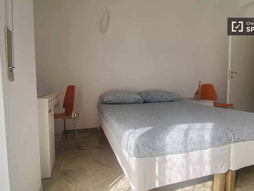 Immagine 8 di Camera condivisa in affitto  in Via Zurigo a Milano