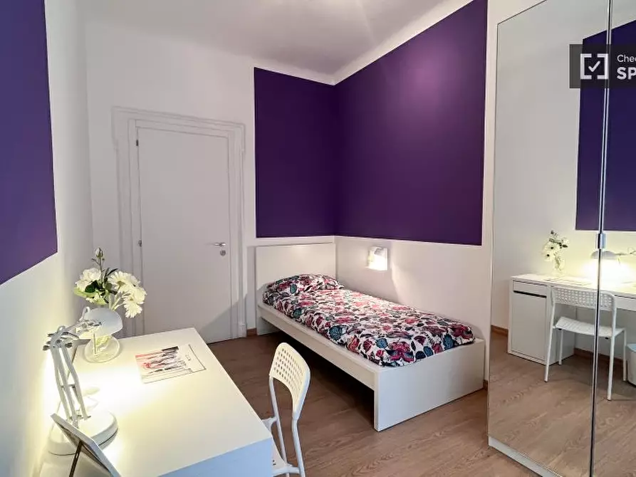 Immagine 2 di Camera condivisa in affitto  in P.za XXV Aprile a Milano