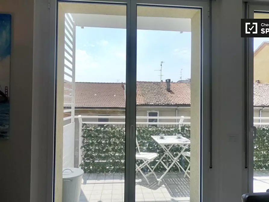 Immagine 10 di Appartamento in affitto  in Via Varesina, 20156 Milano MI, Italy a Milano