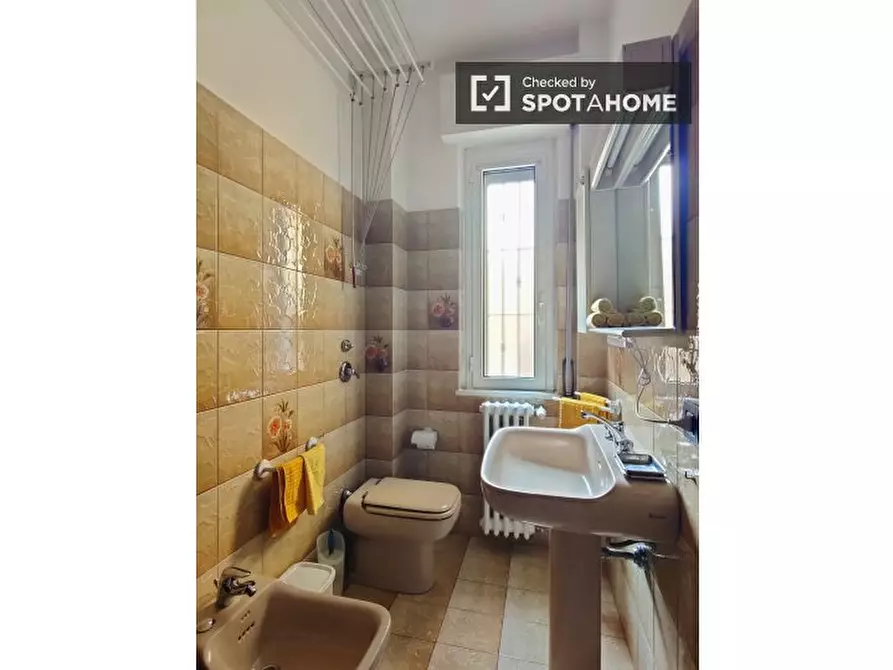 Immagine 18 di Camera condivisa in affitto  in Via Privata Iglesias a Milano