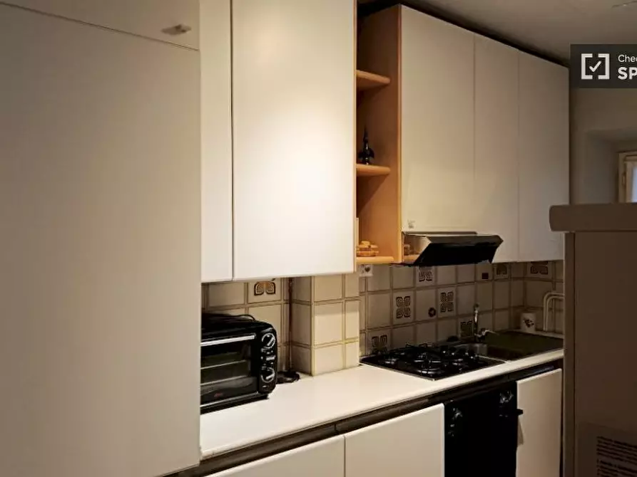 Immagine 5 di Camera condivisa in affitto  in Via di S. Niccolò a Firenze